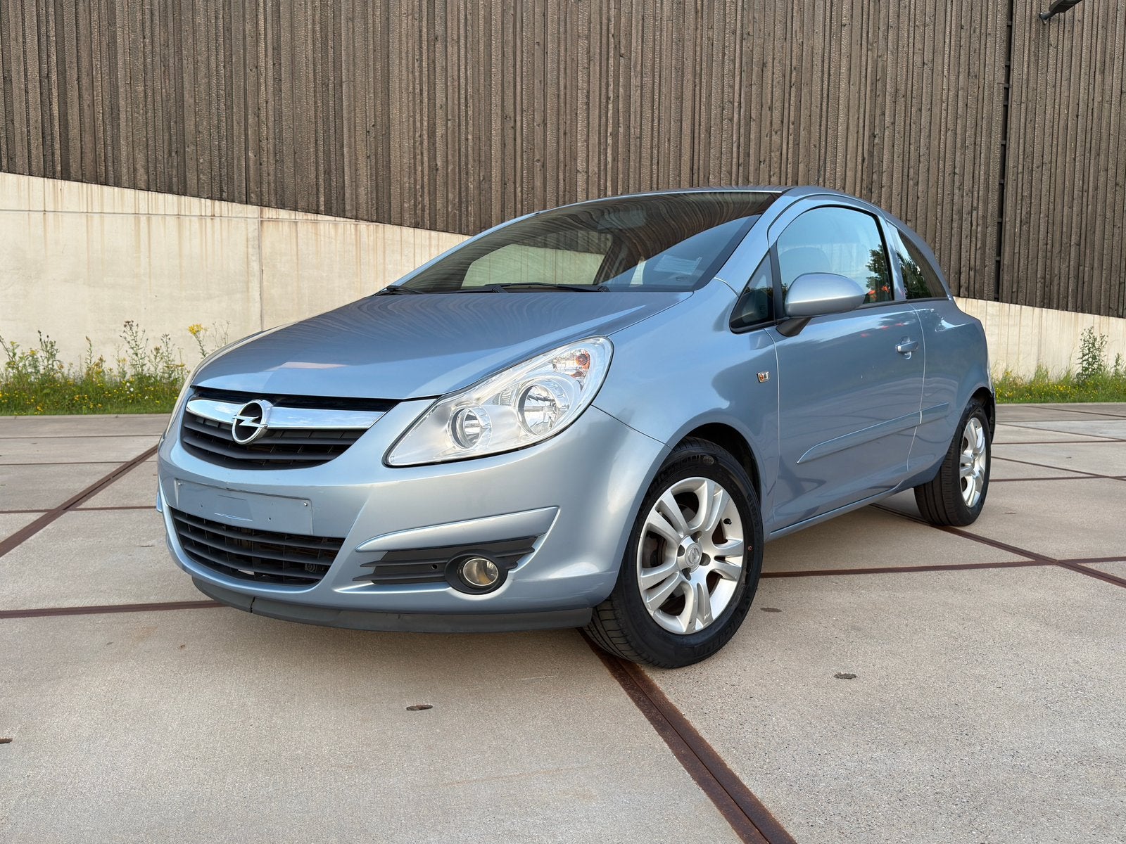Opel Corsa 1.2 Essence/Climatisation/Homologuée, Autos, Opel, Particulier, Corsa, ABS, Airbags, Air conditionné, Feux de virage