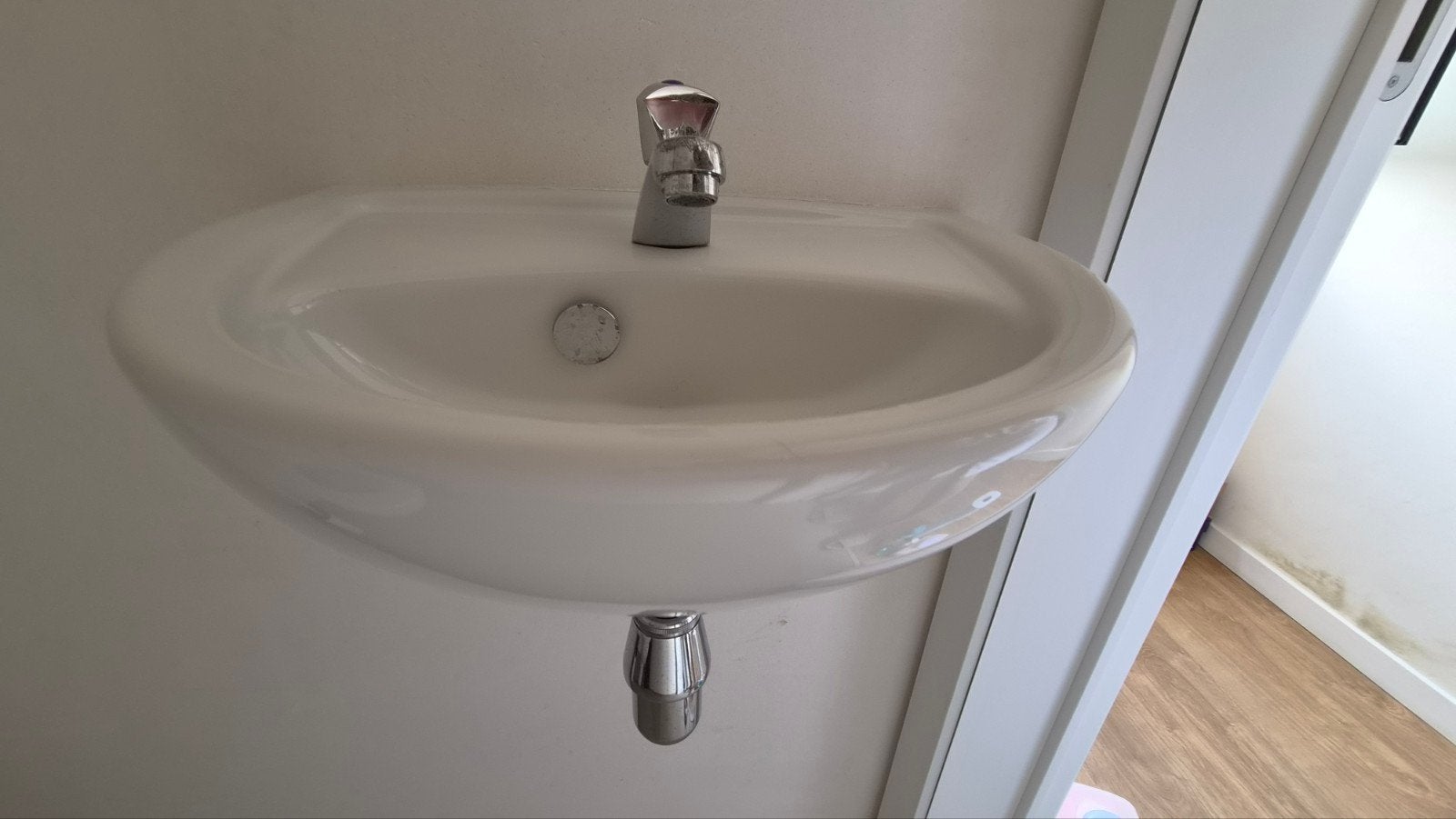 lavabo, WC (1 an), 44 cm de large, Enlèvement