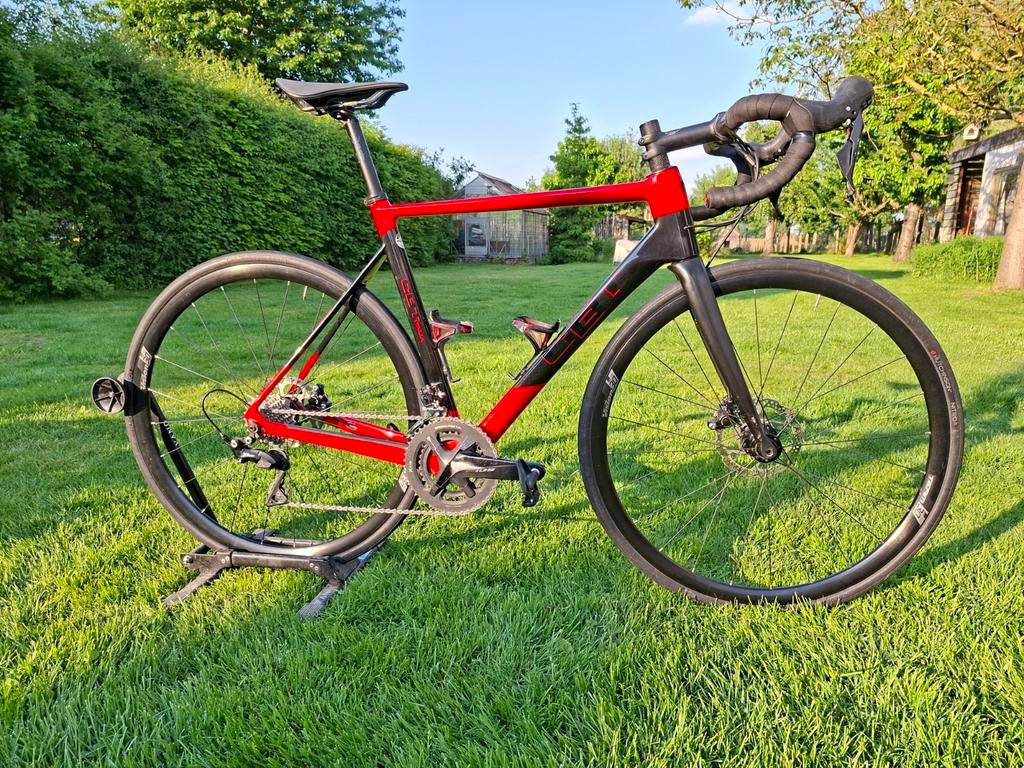 Racefiets / Koerfiets CBT Italia Necer carbon, Enlèvement, Carbone
