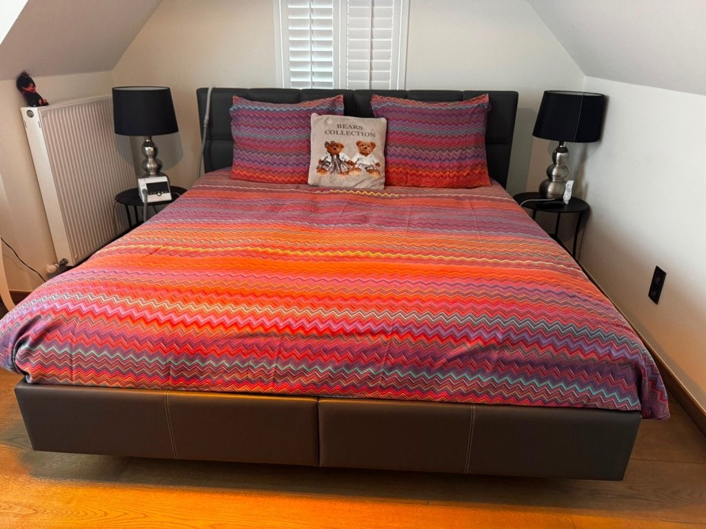 Tempur elektrische bedbodem + 2x matras 90x200 + boxspring, Ophalen, Gebruikt, 90 cm, Beige