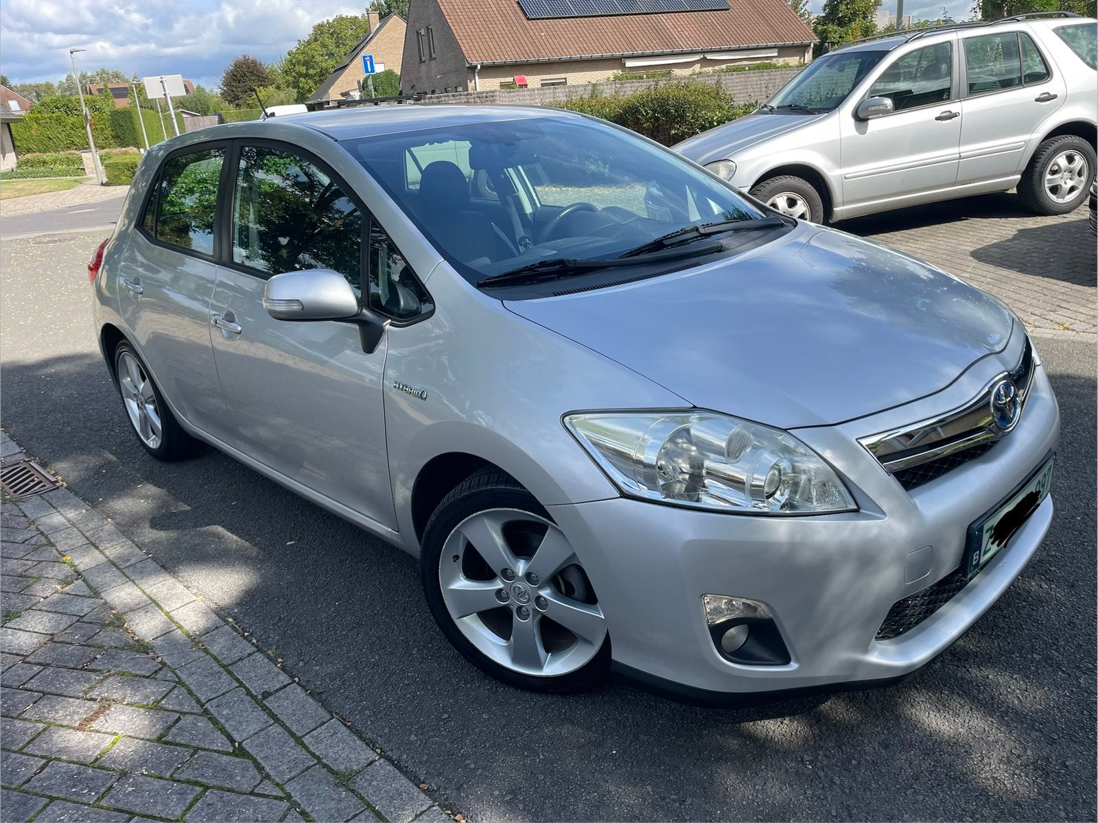 Toyota Auris 1.8 Benzine Hybride 38.000 km 1 Jaar Garantie, Auto's, Automaat, Euro 5, Bedrijf, Hybride Elektrisch/Benzine