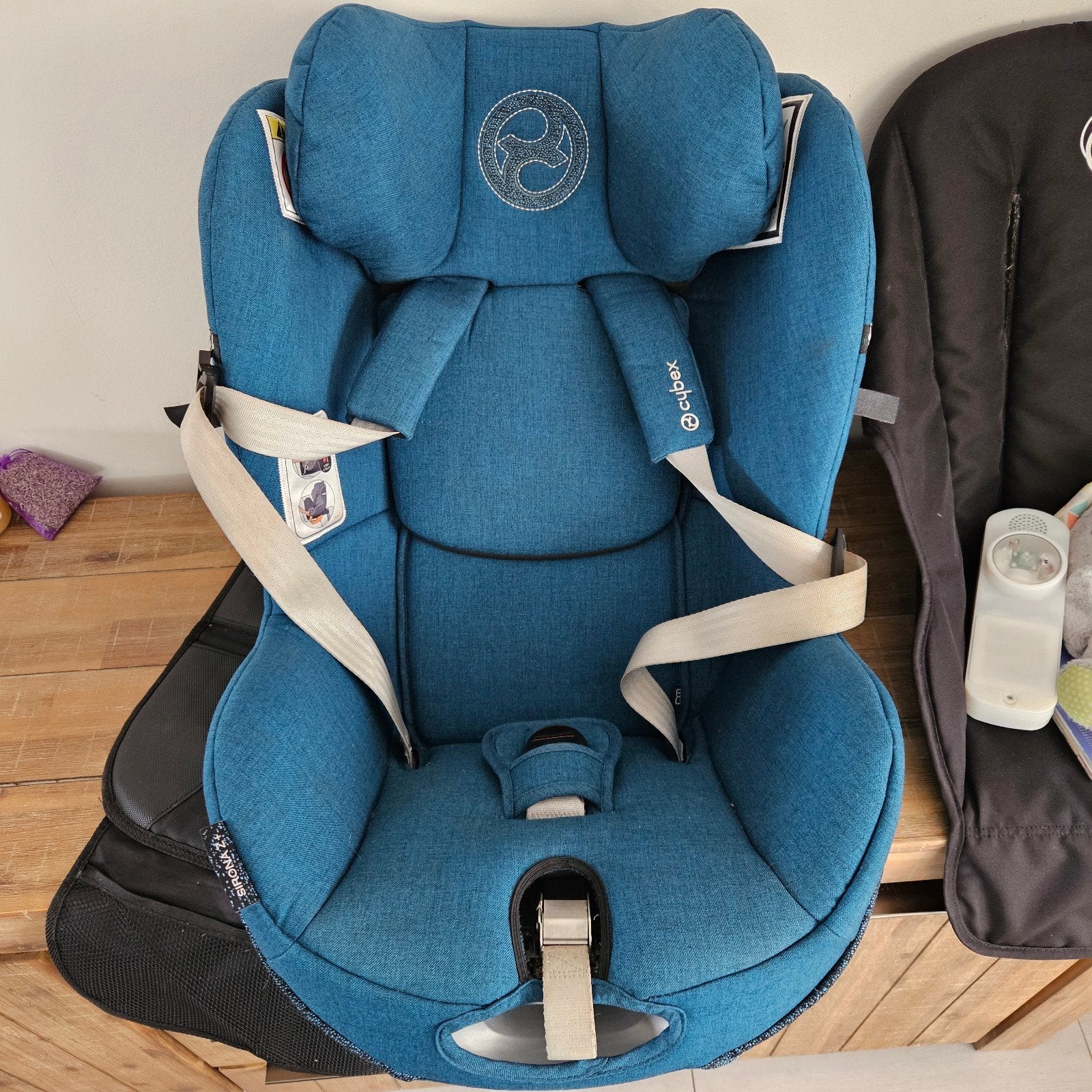 siège auto sirona Z i size + base isofix, Kinderen en Baby's, Autostoeltjes, Ophalen, Zo goed als nieuw, Afneembare rugleuning