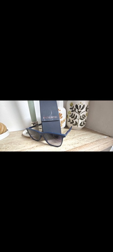 Lunettes police, Bijoux, Sacs & Beauté, Lunettes de Soleil & Lunettes | Hommes, Autres marques, Enlèvement ou Envoi, Comme neuf
