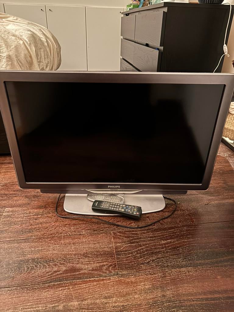 Phillips led tv, Ophalen, Philips, Gebruikt, LED