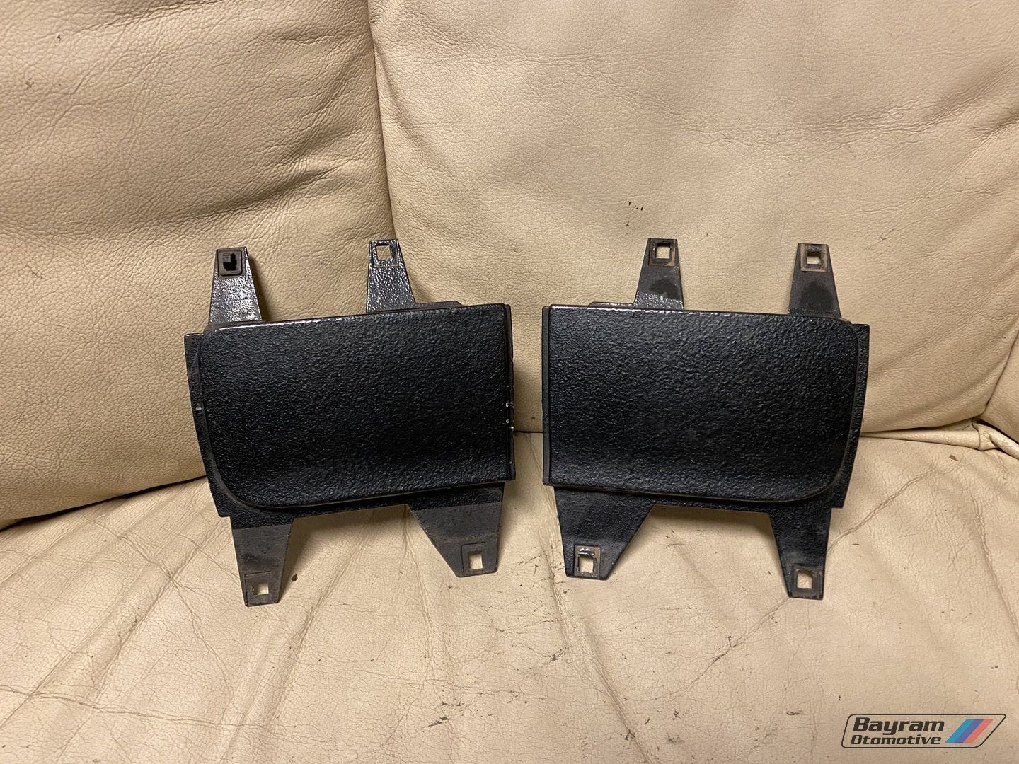 Bmw E30 Keivanger afdekplaatjes type 2 diamantzwart 3-serie, -, -, -
