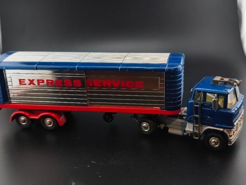 CORGI TOYS UK FORD SEMI TRAILER TRUCK REF 1137, Enlèvement ou Envoi, Utilisé, Bus ou Camion, Corgi