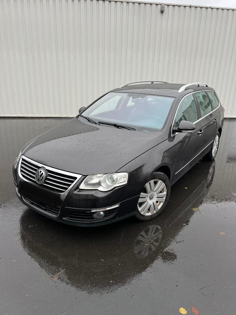 Vw Passat 2.0 diesel ( automaat ), Autos, Volkswagen, Cuir et Alcantara, Achat, Beige, 5 portes