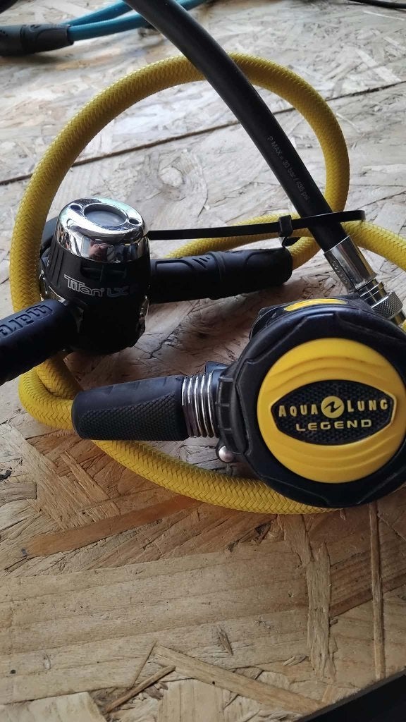 Détendeur plongée AQUALUNG TITAN LX ++, Enlèvement ou Envoi, Comme neuf, Autres types
