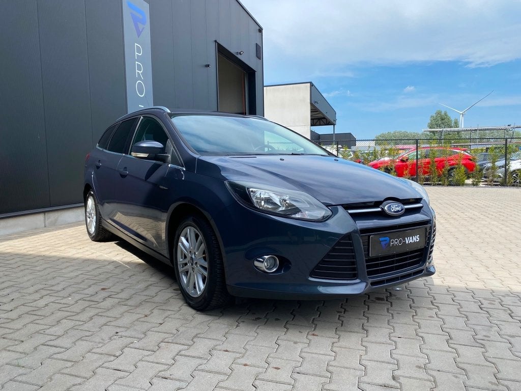 Ford Focus Wagon Titanium|Navigatie|Trekhaak|Cruise|Airco, Autos, Focus, Achat, 998 cm³, Entreprise