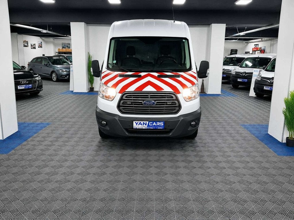 Ford Transit L2H2 | Webasto idéal VAN LIFE | Distri neuve |, Voorwielaandrijving, Gebruikt, 4 cilinders, 5 deurs