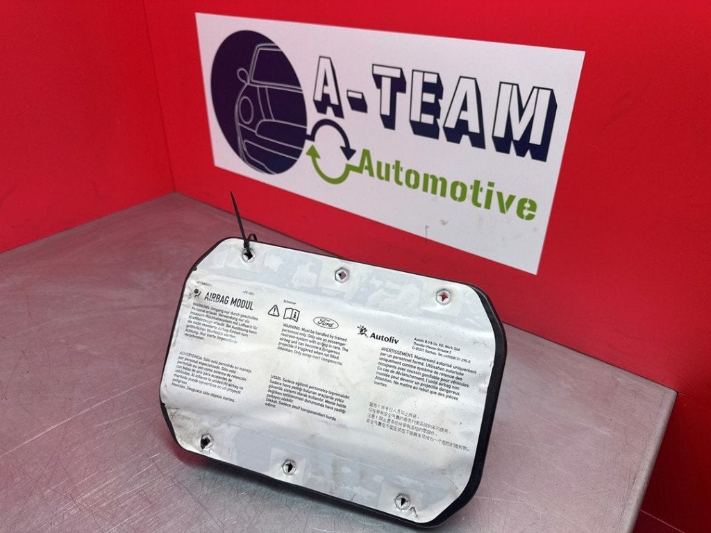 AIRBAG PASSAGIER Ford Focus 3 Wagon (01-2010/02-2020), Gebruikt, Henry-Ford-Straße  1
50735  Köln, DE, Ford-Werke GmbH, Kunden@ford.com