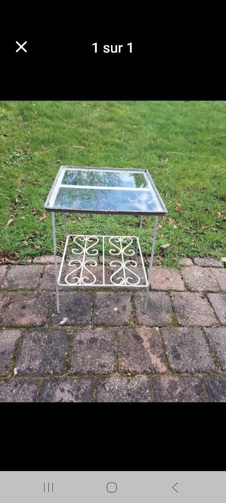 Petite table en fer forgé, Moins de 55 cm, Enlèvement, Métal ou Aluminium, Shabby chic