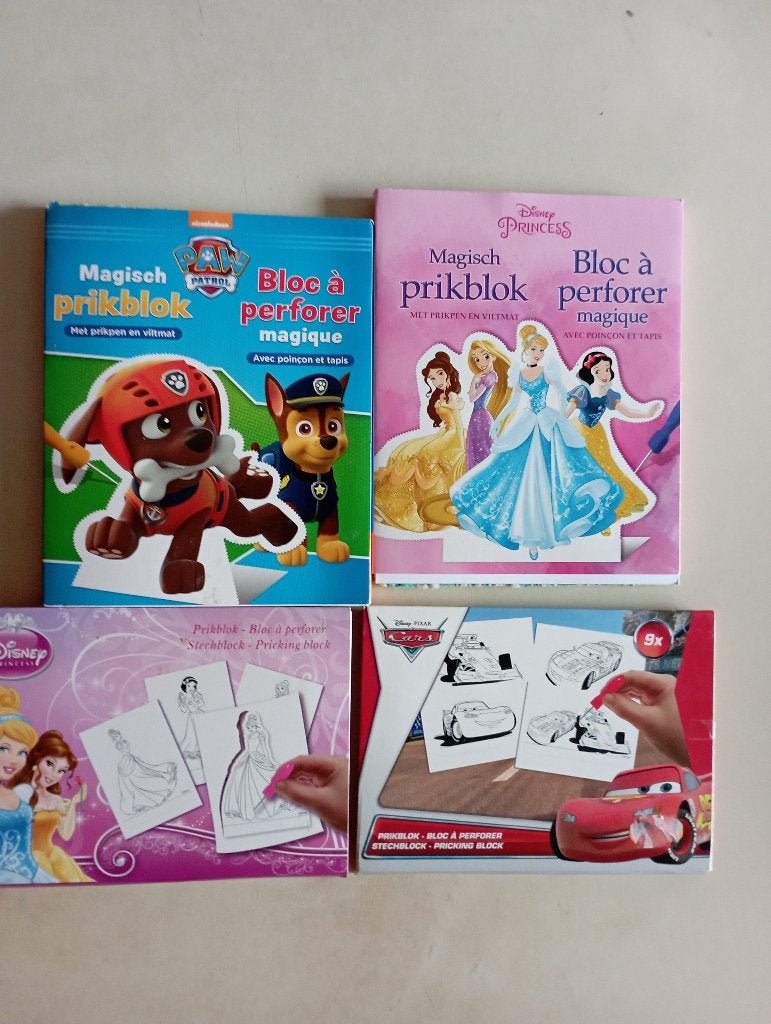 NOUVEAU : 4 blocs à épingles (à partir de 2 ans), Enfants & Bébés, Enlèvement ou Envoi, Neuf