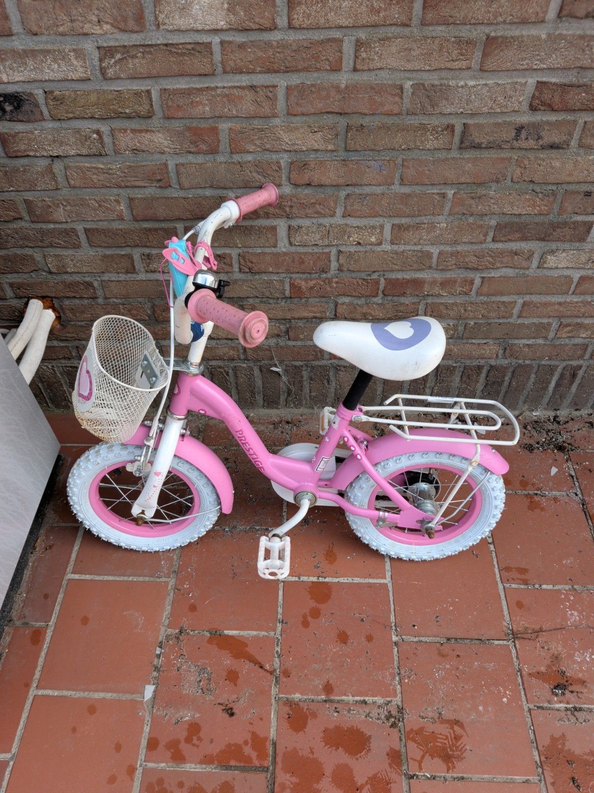 Meisjes kinderfiets, Ophalen