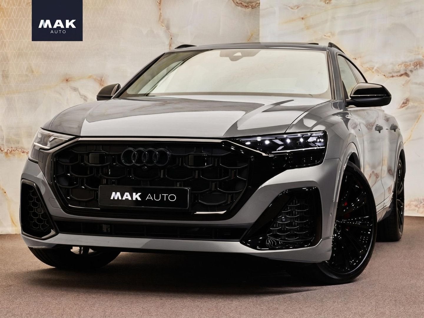 Audi Q8 60 TFSI e Quattro Pro Line S Competition , Audi Excl, Auto's, Automaat, Zwart, Q8, 26 kWh