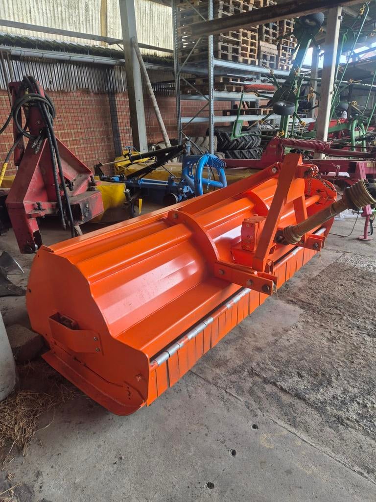 Nieuwe Maschio klepelmaaier 2m70, Ophalen