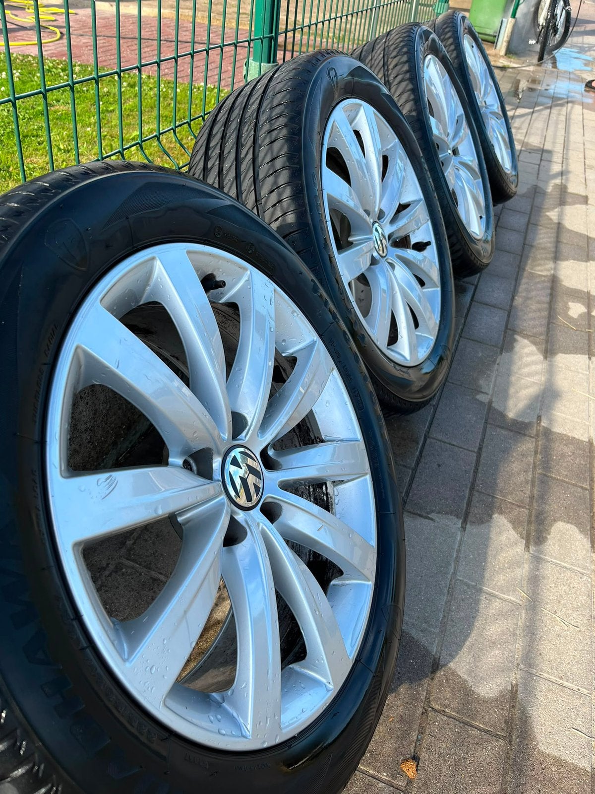 Volkswagen sharan velgen 5x112 Et39 met banden 225 50 17, Auto-onderdelen, Banden en Velgen, Ophalen, Gebruikt, Velg(en), 17 inch