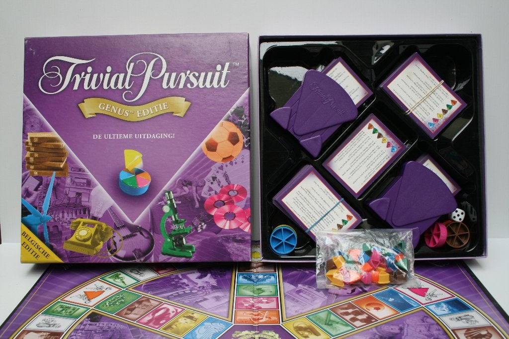Trivial Pursuit, Genius Editie, Drie of vier spelers, Ophalen of Verzenden, Gebruikt