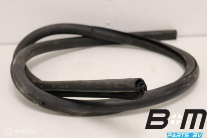 Portierrubber onder Audi A5 8T Coupe 8T0831707D, Auto-onderdelen, Gebruikt