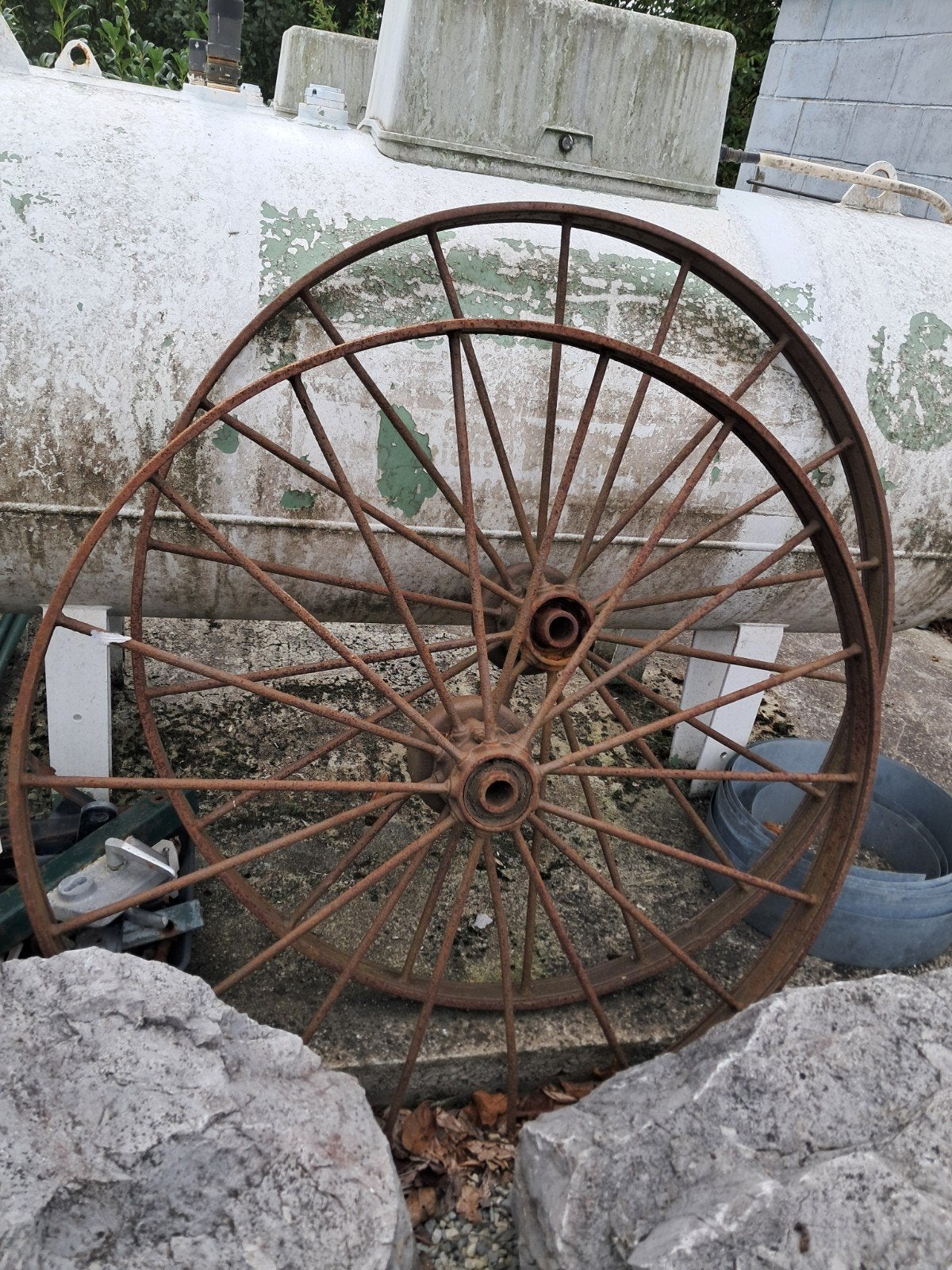 roues de décoration, Enlèvement