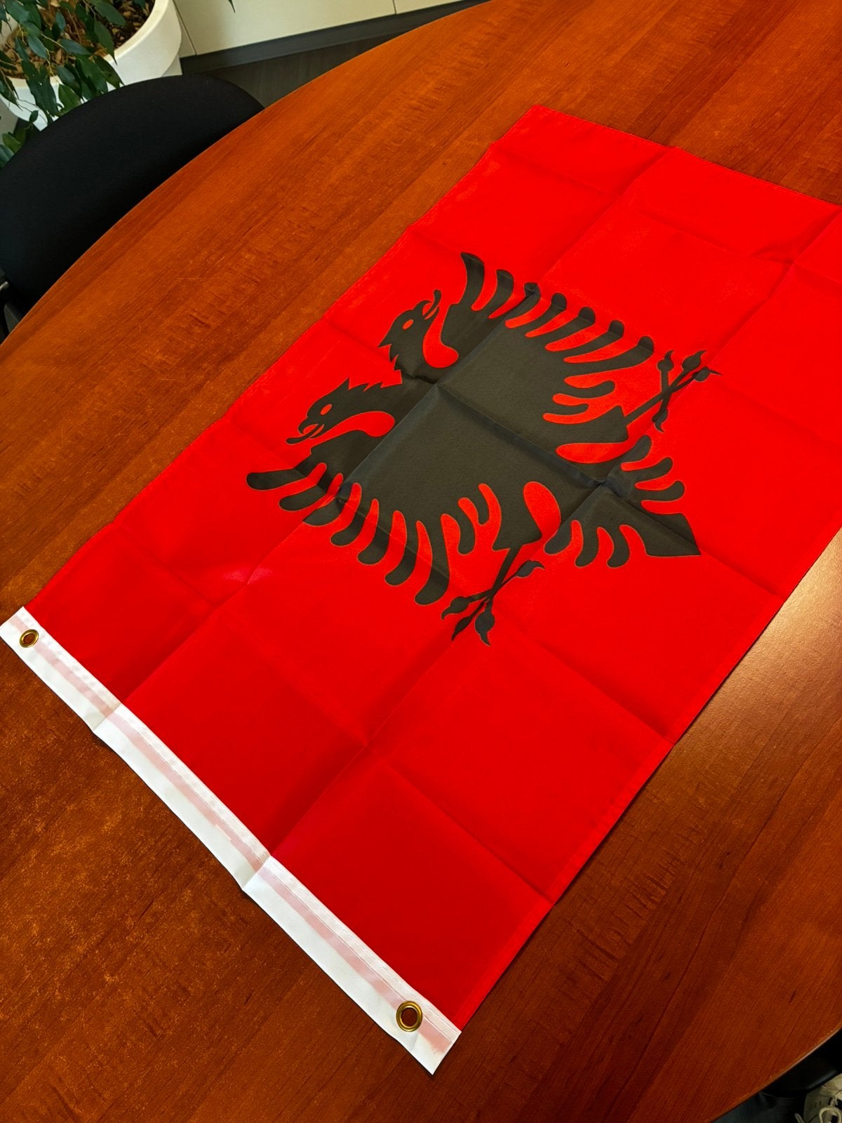 Albanese vlag, Diversen, Verzenden, Nieuw