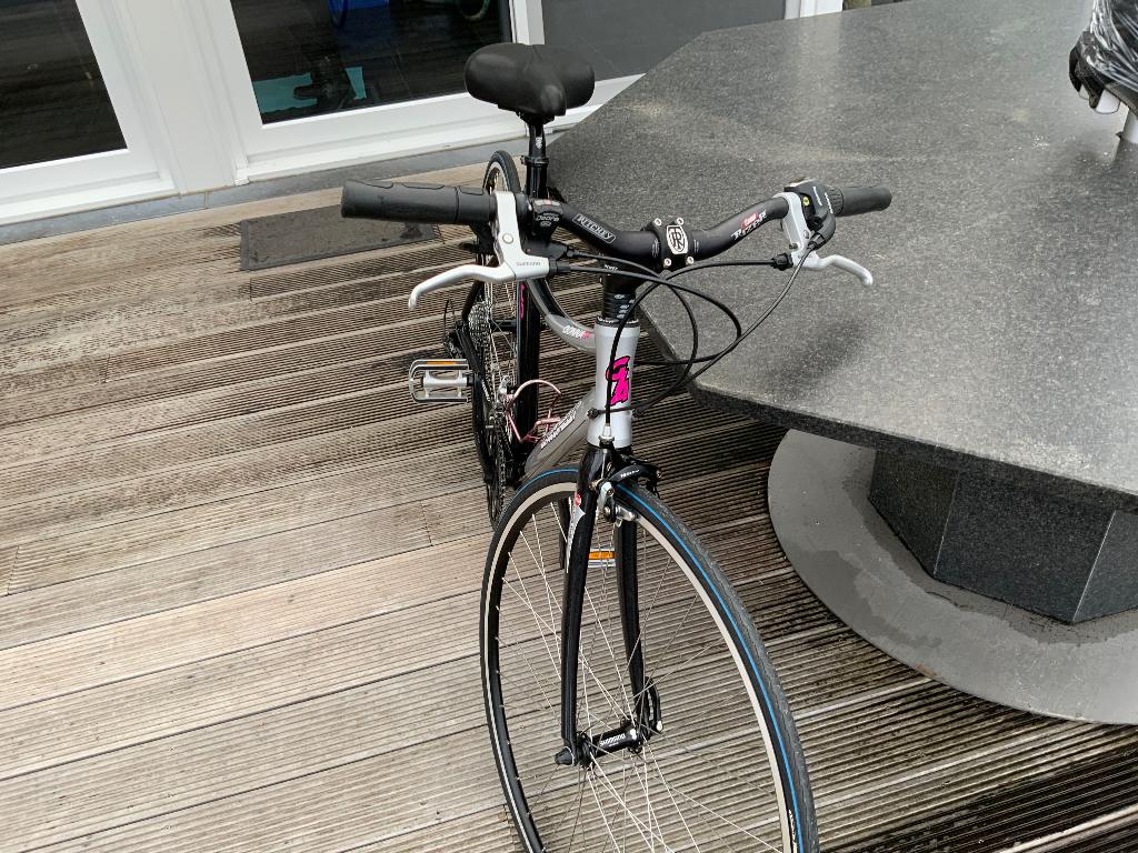 Dames sportfiets, Fietsen en Brommers, Ophalen, Zo goed als nieuw, Meer dan 20 versnellingen