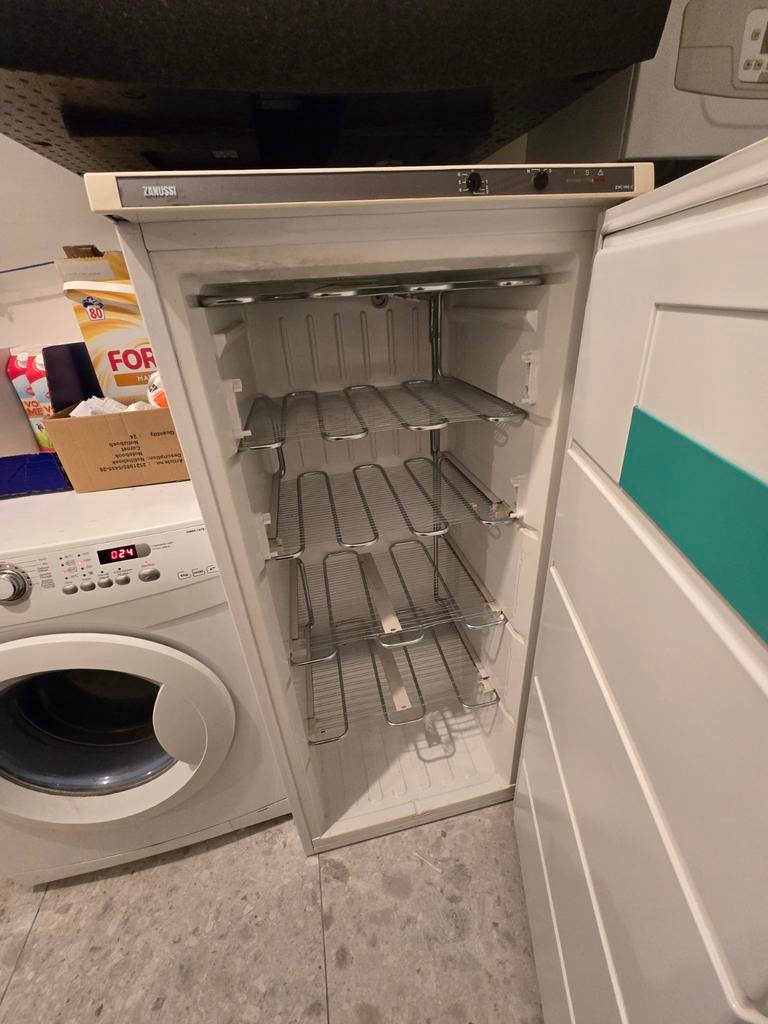 Congélateur Zanussi spacieux en excellent état ! Perfect Vri, Enlèvement ou Envoi