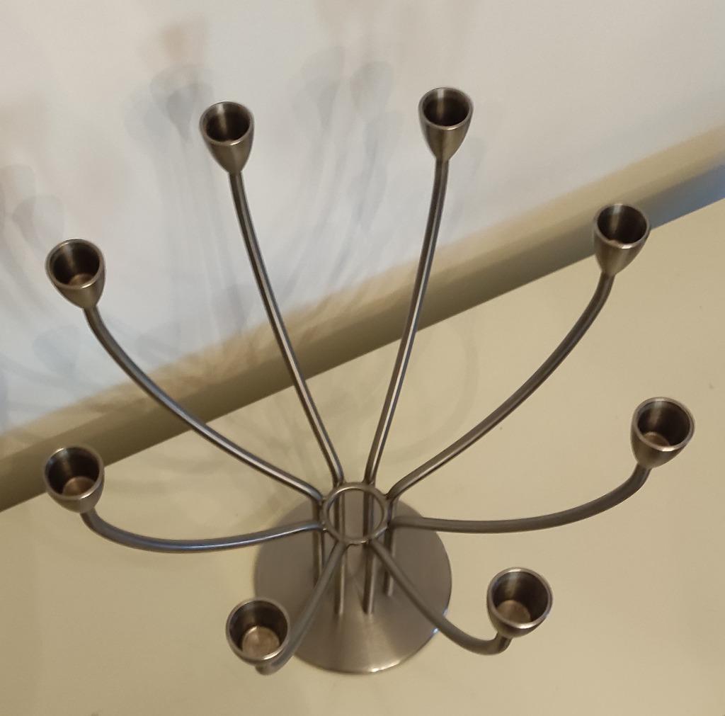 Stevige, moderne metalen KANDELAAR voor 8 kaarsen, Gris, Enlèvement ou Envoi, Utilisé, Métal