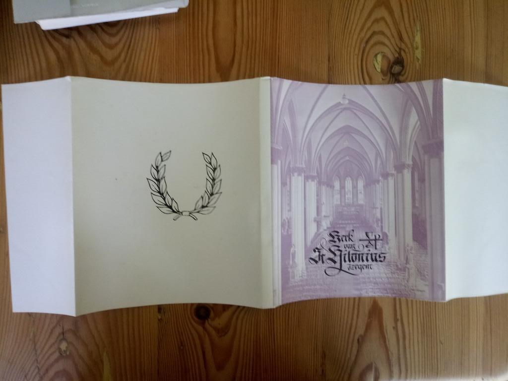 Jozef Geldhof - De Sint-Hiloniuskerk Izegem, Ophalen of Verzenden, Gelezen