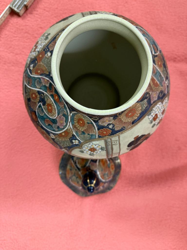 Chinese vaas, Ophalen