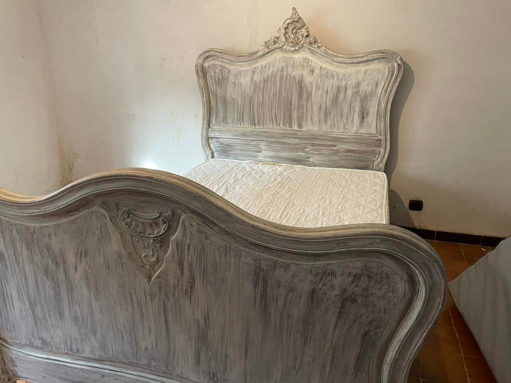 Louis XV eiken slaapkamer, Ophalen