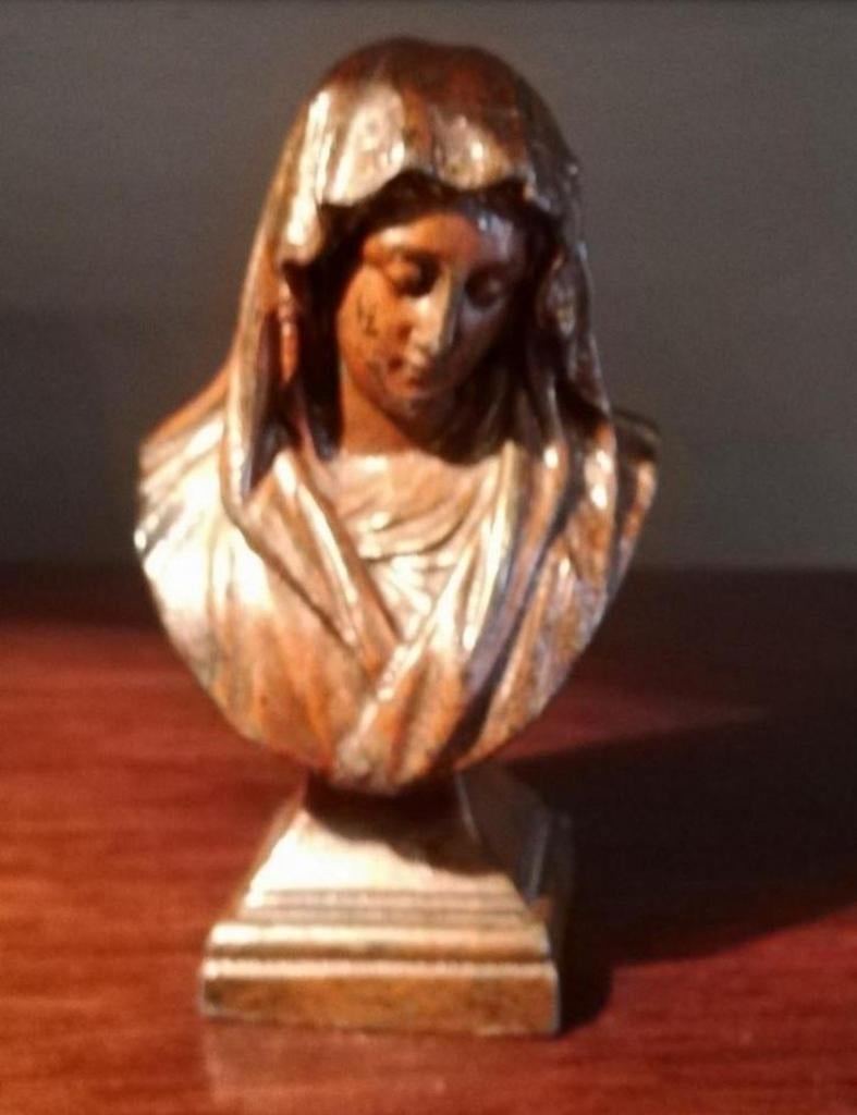 Prachtige, oude buste,Maria, Ophalen