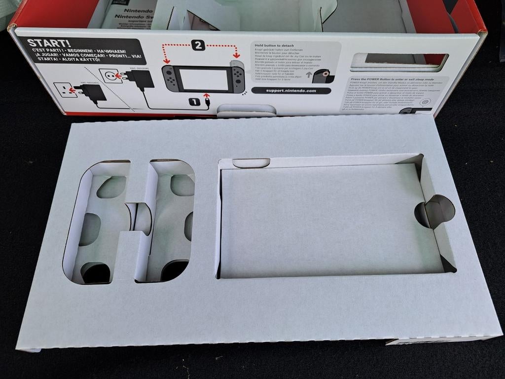 Boite vide switch. État comme nouveau, Consoles de jeu & Jeux vidéo, Enlèvement ou Envoi, Comme neuf