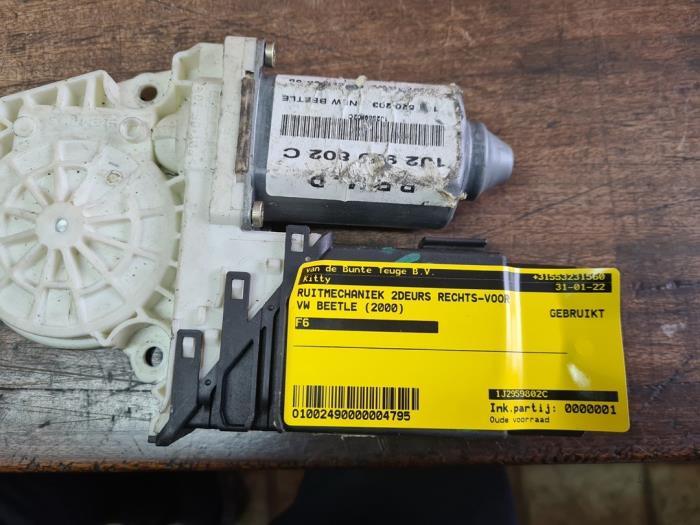 Ruitmechaniek 2Deurs rechts-voor van een Volkswagen Beetle, Ophalen of Verzenden, 3 maanden garantie, Gebruikt, Volkswagen