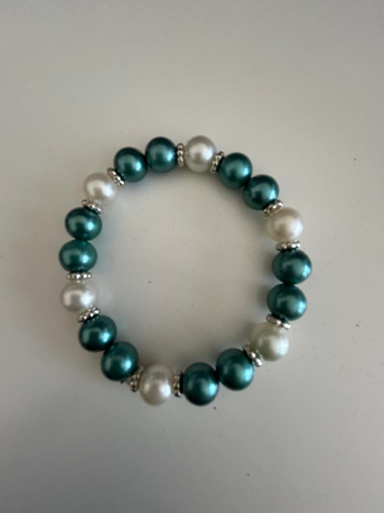 Mooie armband groen-wit met goud, Handtassen en Accessoires, Armbanden, Ophalen of Verzenden
