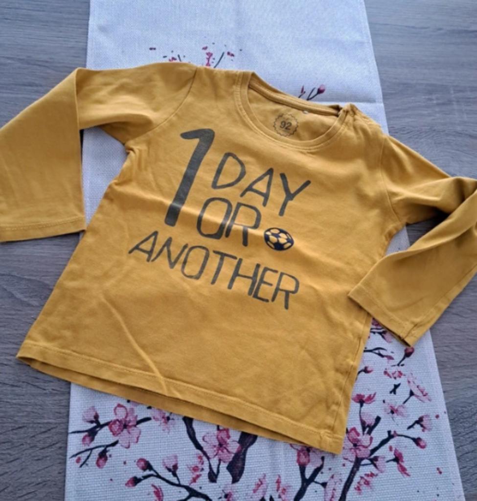 JBC gele longsleeve 92, Kinderen en Baby's, Kinderkleding | Maat 92, Ophalen of Verzenden, Zo goed als nieuw, Shirt of Longsleeve