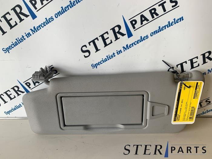 Pare-soleil d'un Mercedes C-Klasse, 3 mois de garantie, Utilisé, -, -