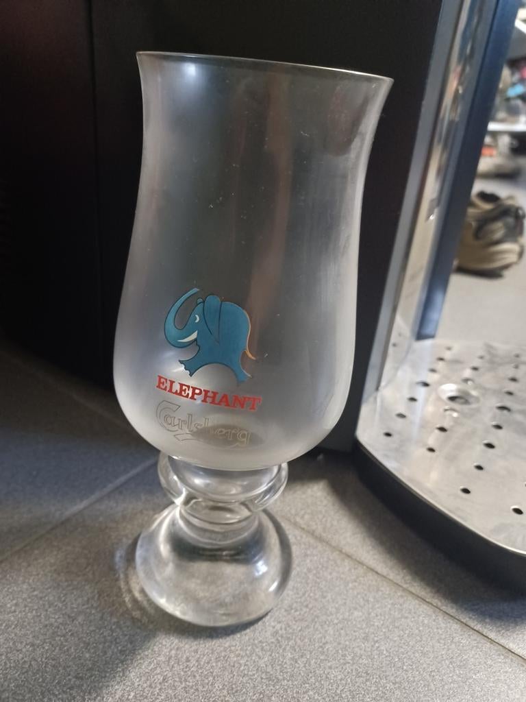Elephant glazen, Collections, Marques de bière, Enlèvement ou Envoi, Neuf