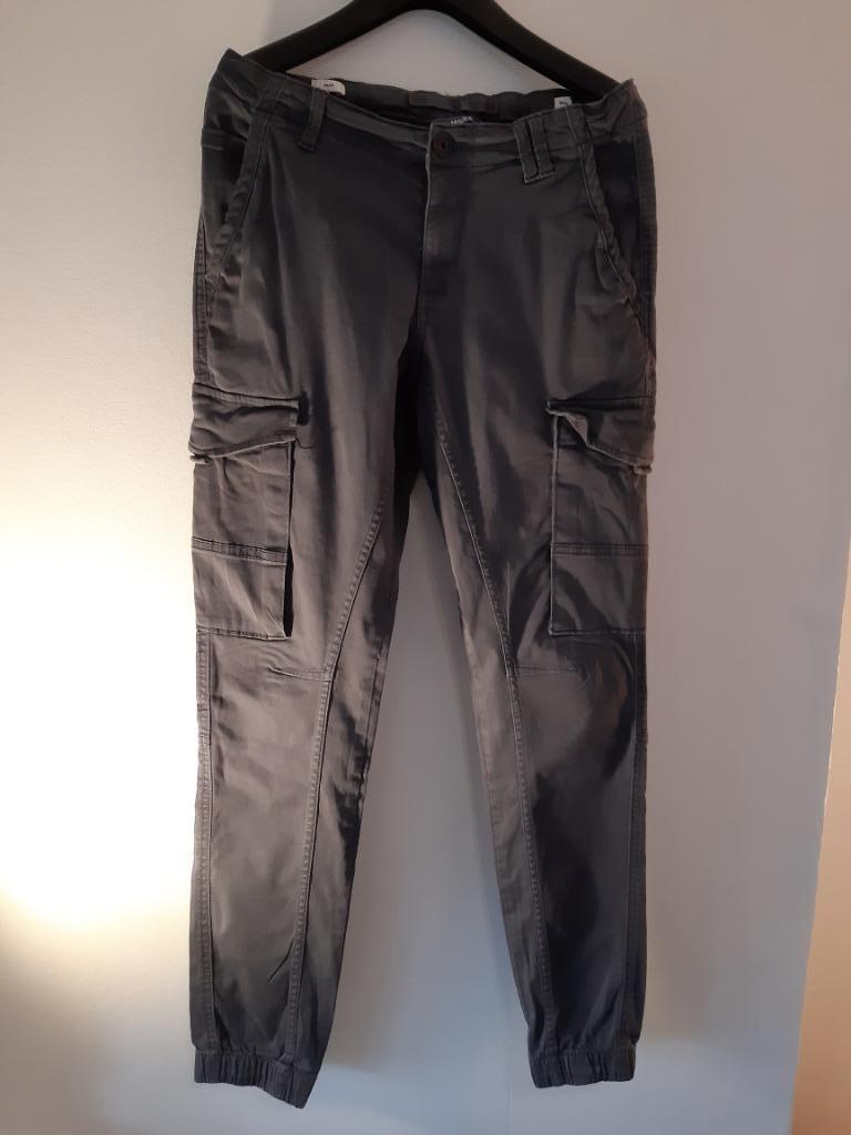 Grijze cargobroek maat 164, Enfants & Bébés, Vêtements enfant | Taille 164, Pantalon, Garçon, Enlèvement ou Envoi, Comme neuf