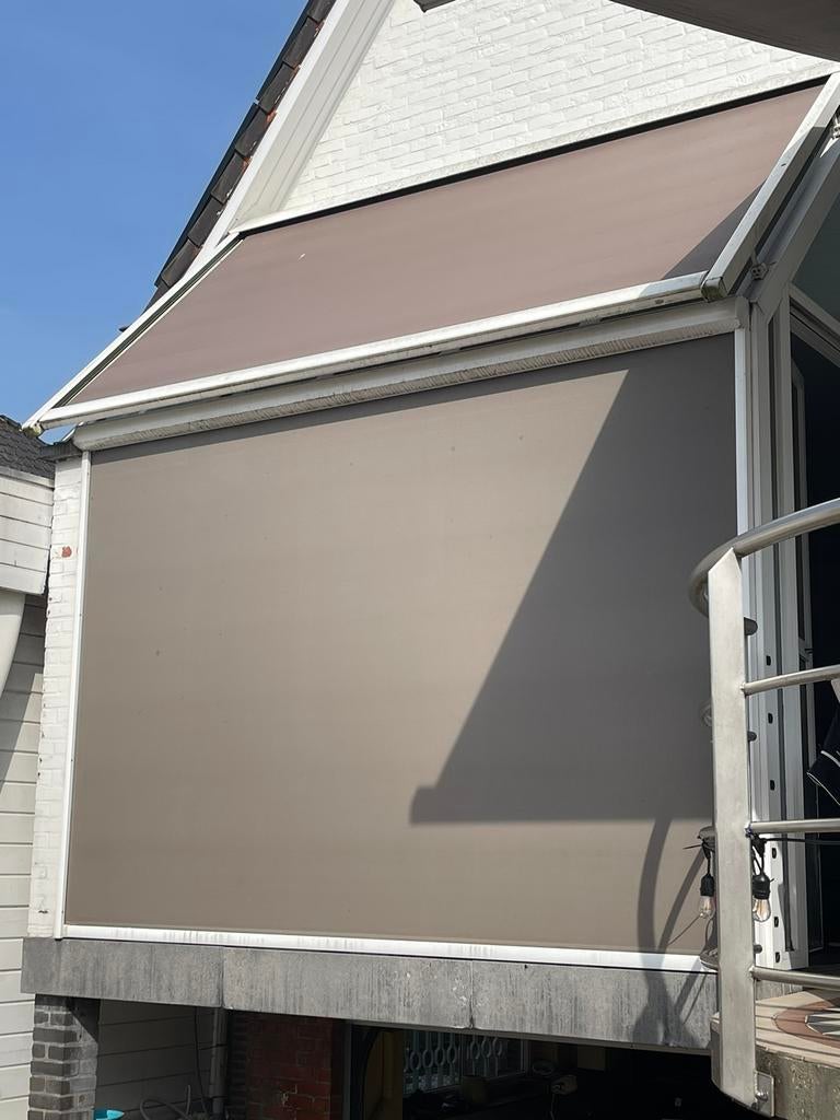 Zonwering verticaal 290 x 240 werkt met afstandsbediening, Tuin en Terras, Zonneschermen, Ophalen of Verzenden, Zo goed als nieuw