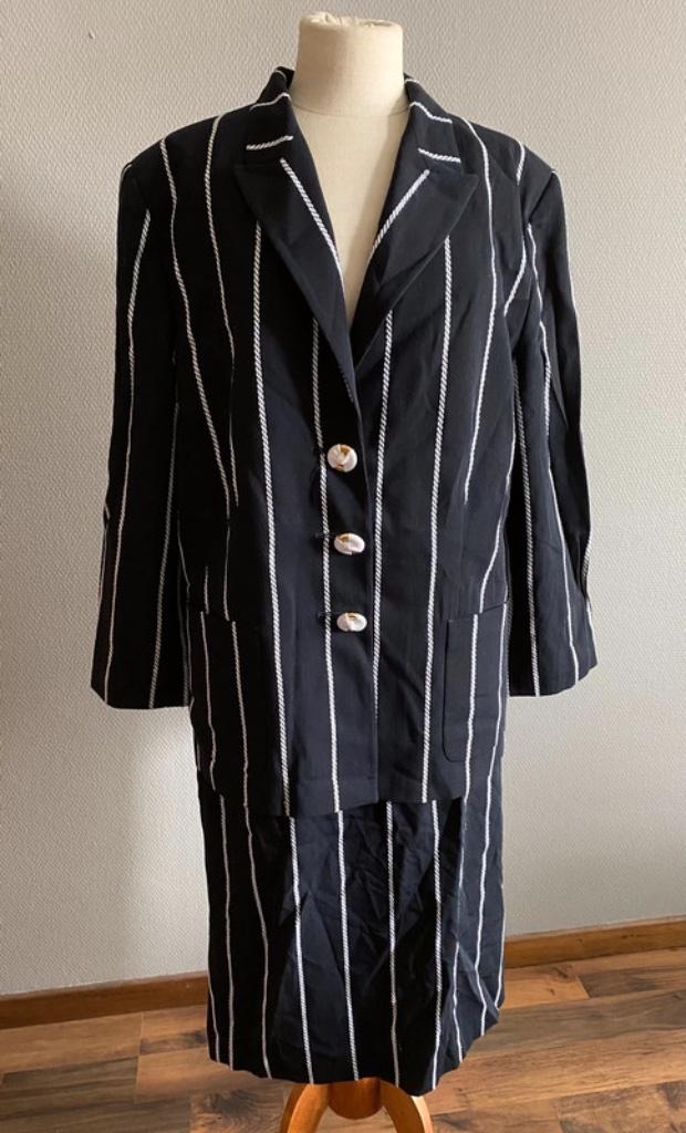 Zwart co-ord setje Louis Féraud maat 46, Taille 46/48 (XL) ou plus grande, Louis Féraud, Comme neuf, Costume ou Complet
