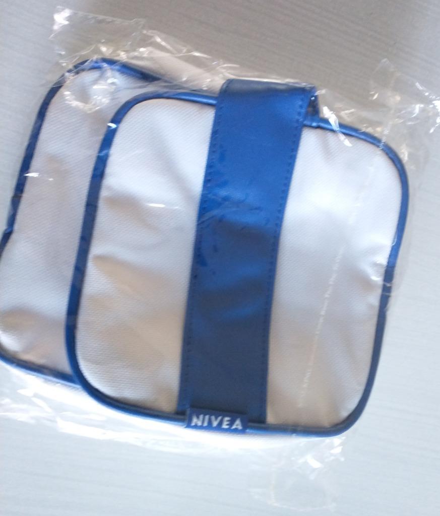 Trousse de toilette (Nivea), Enlèvement ou Envoi, Neuf, Bleu, Homme ou Femme