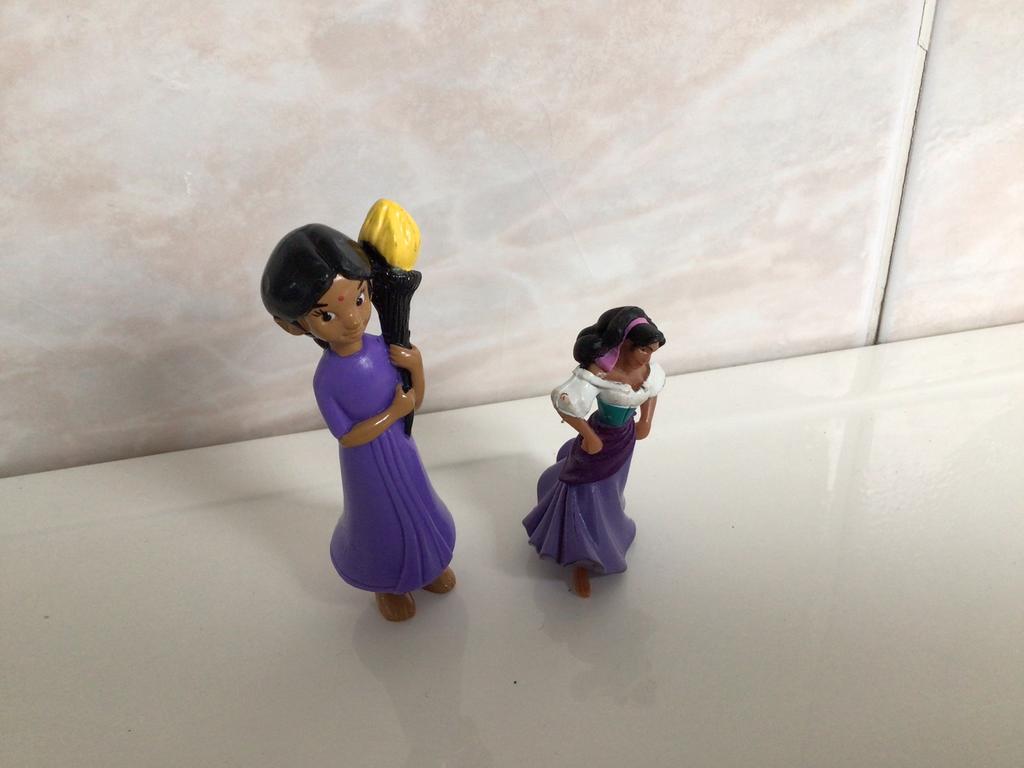 Figurines Disney, Nestlé, 2 pièces, Enlèvement ou Envoi, Comme neuf