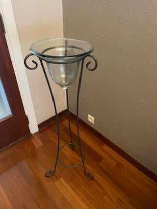 Trépier en fer forgé pour plantes, Tuin en Terras, Ophalen, Zo goed als nieuw, Balkon, Aardewerk