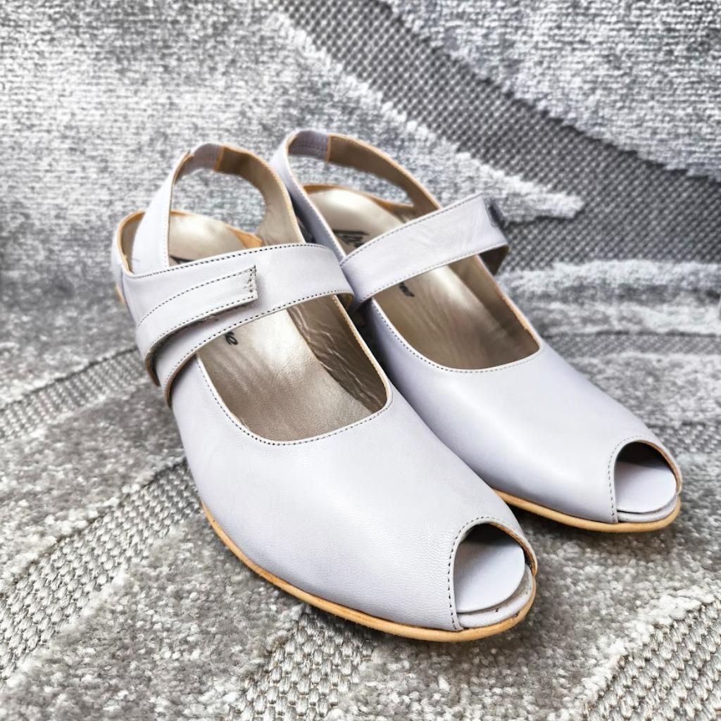 Escarpin à bout ouvert Livingstone en cuir gris pour femme -, Enlèvement ou Envoi, Comme neuf, Gris