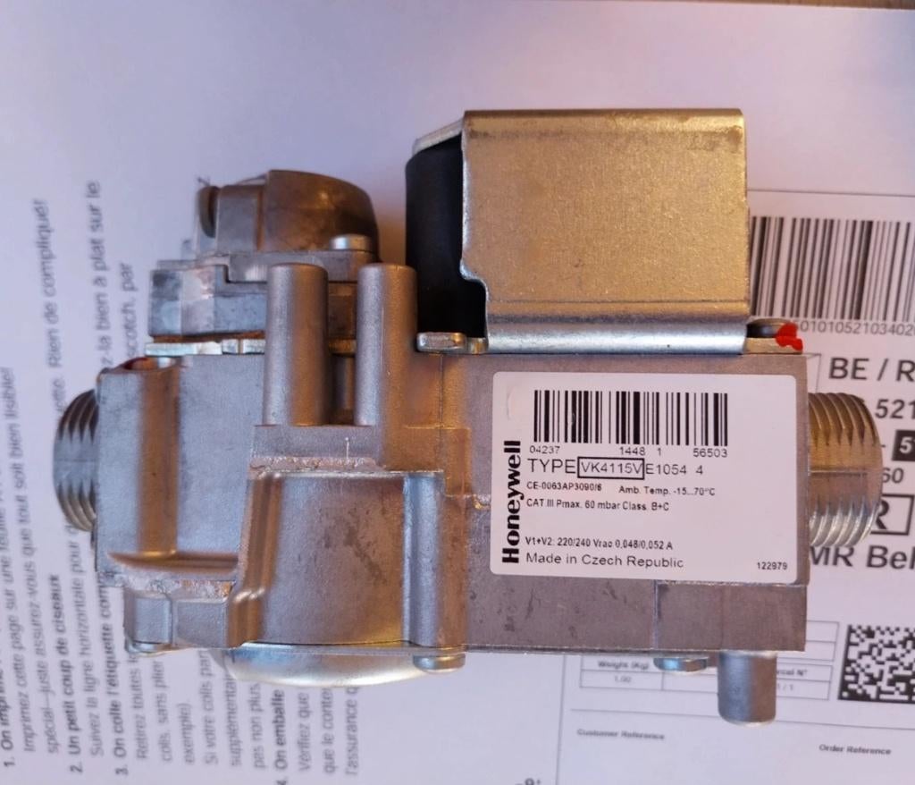Bloc gaz vk4115v E1054 4, Bricolage & Construction, Chauffage & Radiateurs, Enlèvement ou Envoi