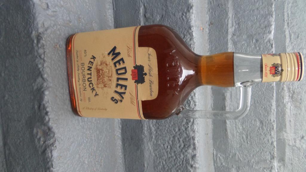 Diverse whisky's, oa. Medley's Kentucky Whisky, 1,5 l, Verzamelen, Ophalen, Nieuw, Overige gebieden, Overige typen