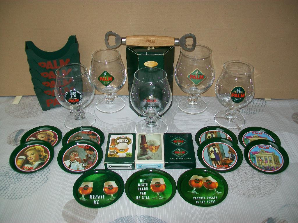 Palm Speciale Bier Steenhuffel - Glas Glazen Opener Vintage, Verzamelen, Biermerken, Zo goed als nieuw, Glas of Glazen, Palm, Ophalen of Verzenden