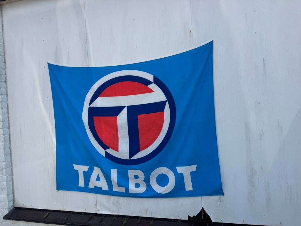 Grand drapeau publicitaire TALBOT, Enlèvement ou Envoi, Utilisé