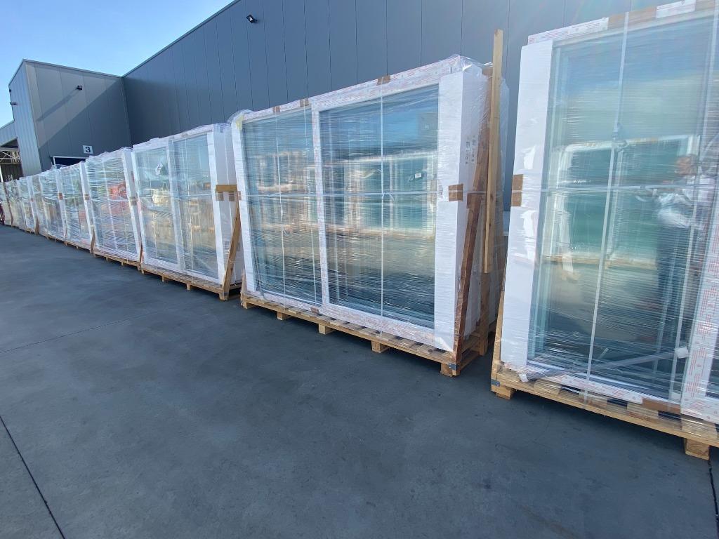 pvc deur, deuren, schuiframen, dorpels, vensterbanken, ramen, 100 tot 120 cm, Nieuw, Ophalen of Verzenden, Buitendeur